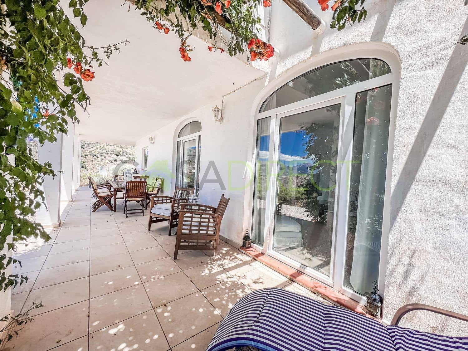 4 bedroom Villa for sale in Canillas de Aceituno with pool garage - € 495,000 (Ref: 7254039)