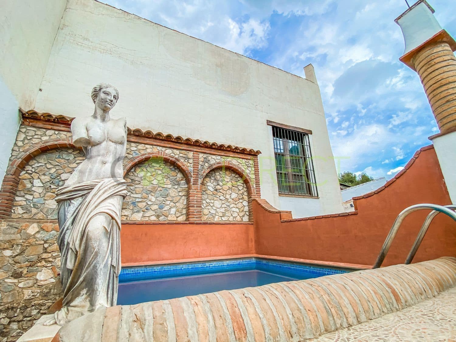 5 chambre Villa/Maison à vendre à Competa avec piscine - 330 000 € (Ref: 7254106)