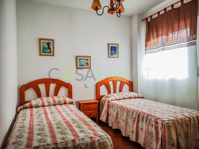 Appartement de 2 chambres à louer à Nerja avec piscine garage - 1 020 € (Ref: 7261715)