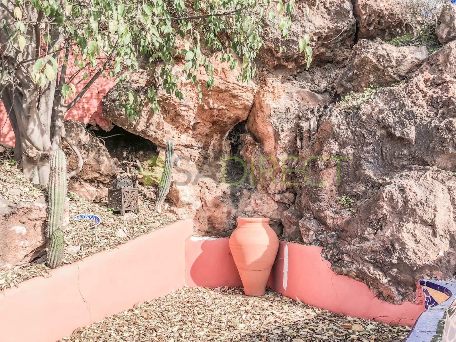 3 soveværelse Erhverv til salg i Frigiliana - € 1.000.000 (Ref: 7303835)