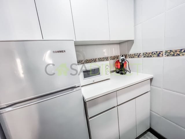 Studio til leje i Torrox-Costa, Torrox med swimmingpool garage - € 550 (Ref: 7469730)