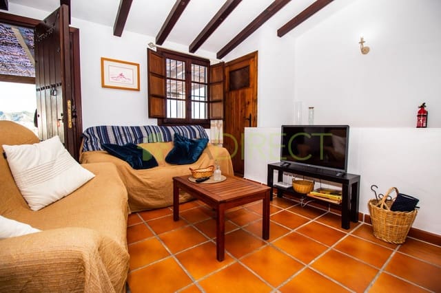 3 bedroom Villa for rent in Frigiliana with pool garage - € 1,200 (Ref: 7472449)