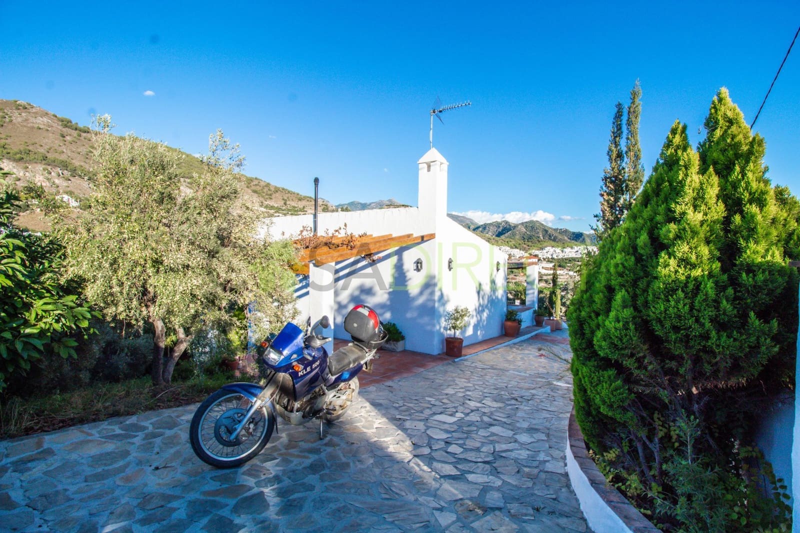 3 soveværelse Villa til leje i Frigiliana med swimmingpool garage - € 1.200 (Ref: 7472449)