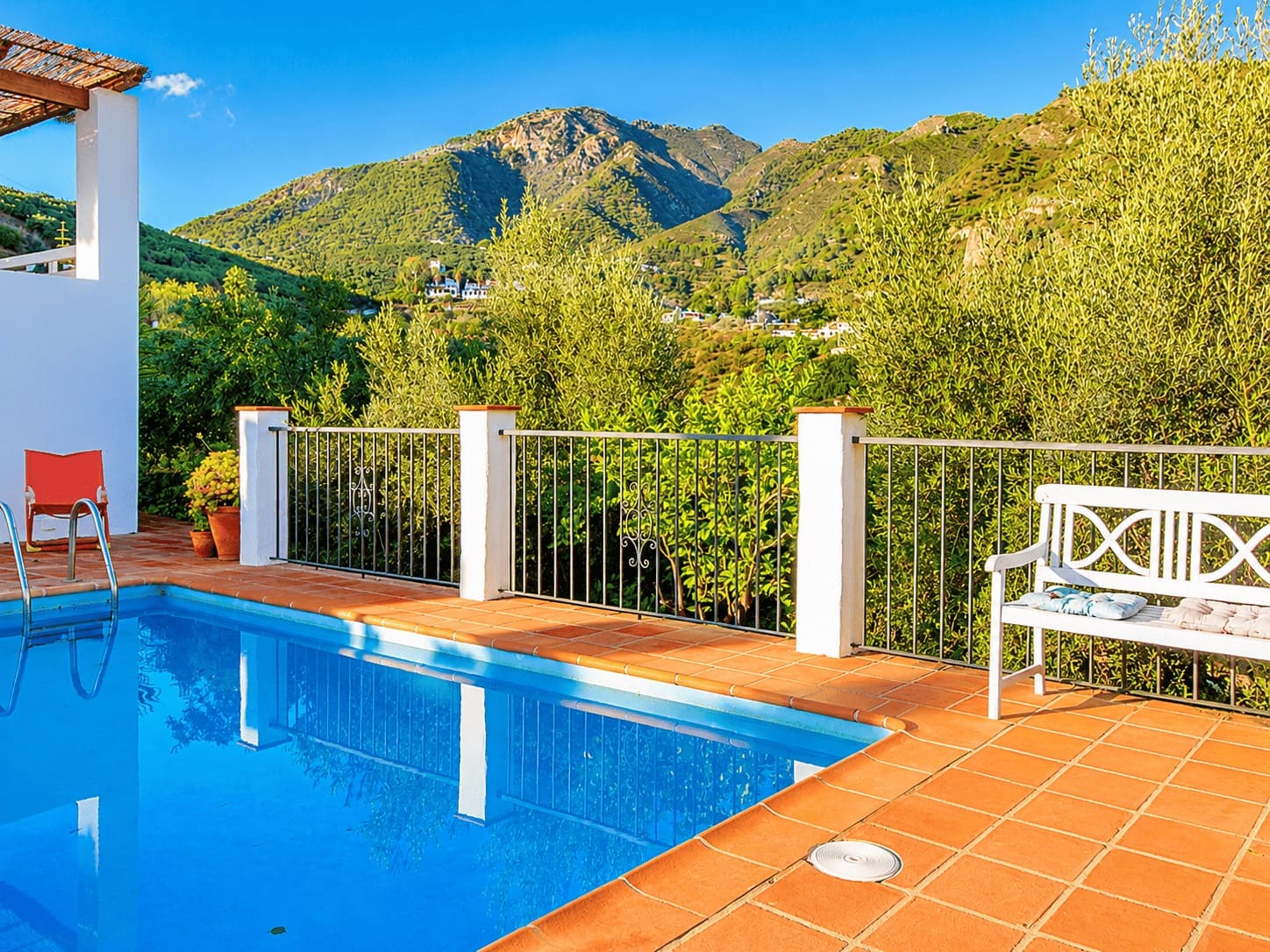 3 soveværelse Villa til leje i Frigiliana med swimmingpool garage - € 1.200 (Ref: 7472449)