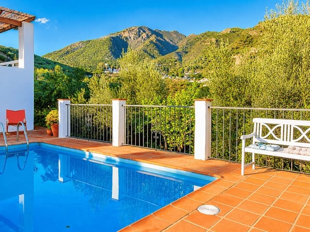 3 Zimmer Villa zu vermieten in Frigiliana mit Pool Garage - 1.200 € (Ref: 7472449)