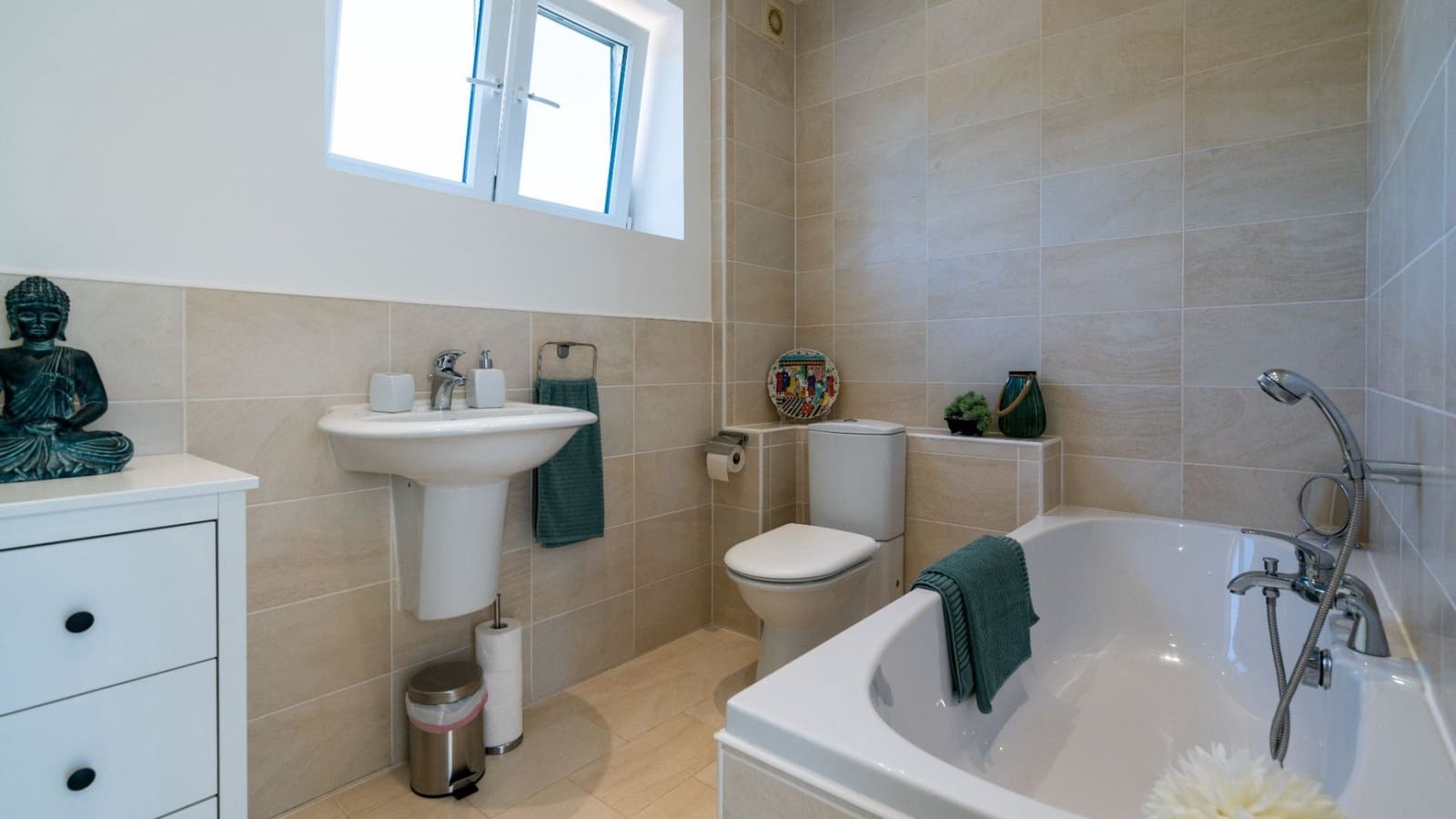 6 soveværelse Villa til salg i Iznajar med swimmingpool garage - € 845.000 (Ref: 7479318)