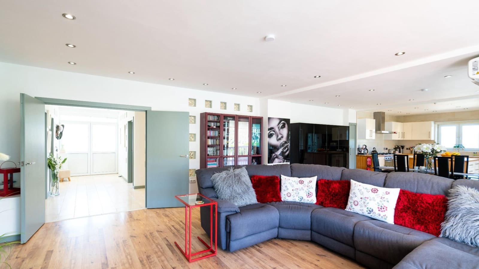 6 soveværelse Villa til salg i Iznajar med swimmingpool garage - € 845.000 (Ref: 7479318)