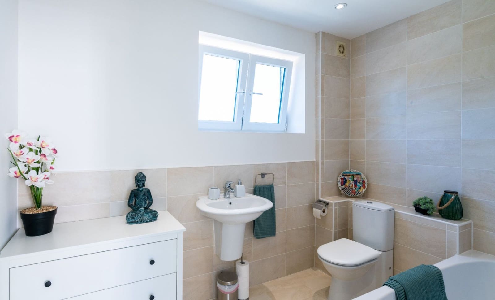 6 soveværelse Villa til salg i Iznajar med swimmingpool garage - € 845.000 (Ref: 7479318)