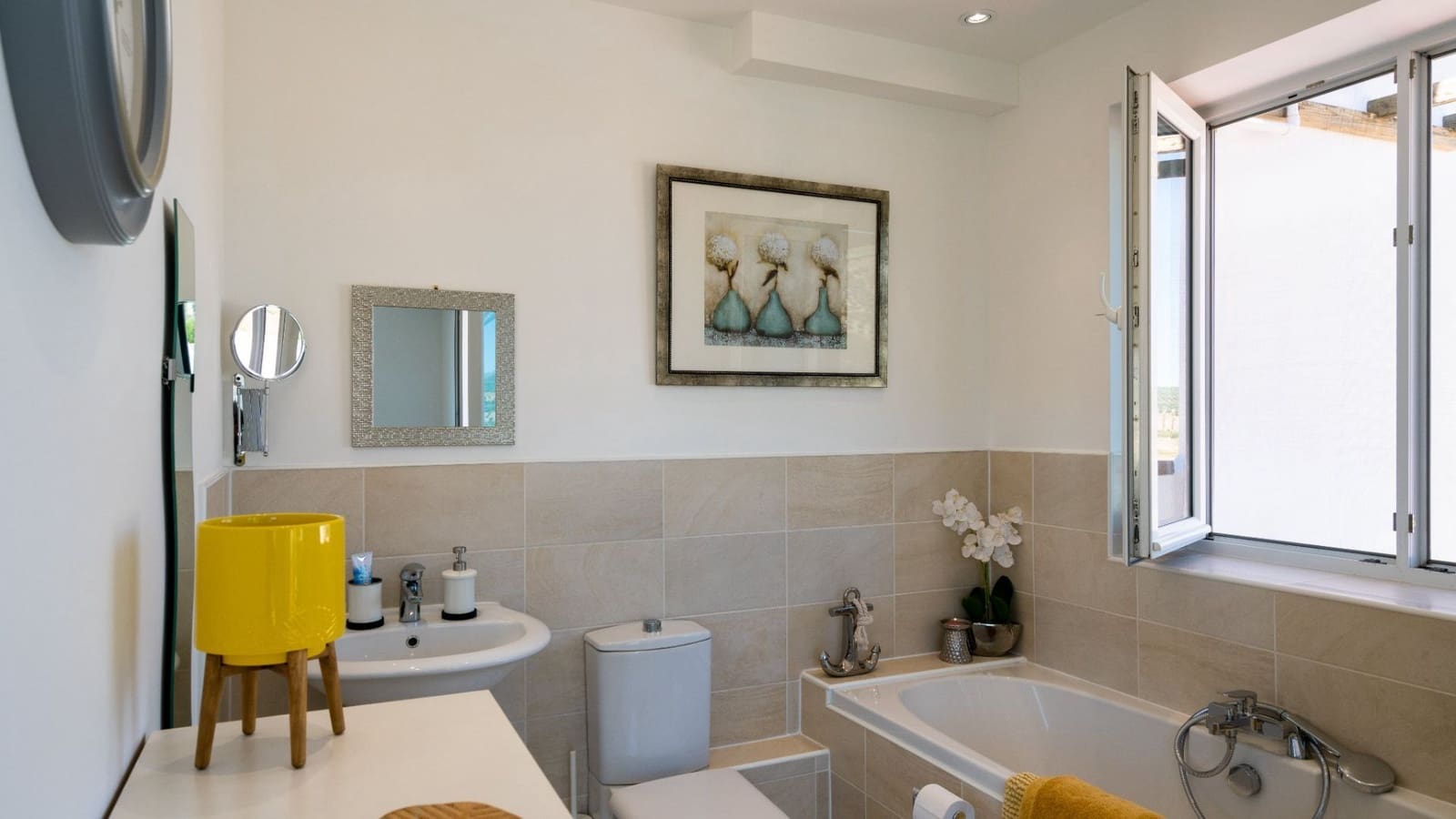 6 soveværelse Villa til salg i Iznajar med swimmingpool garage - € 845.000 (Ref: 7479318)