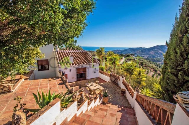 3 slaapkamer Villa te huur in Frigiliana met zwembad garage - € 1.600 (Ref: 7479321)