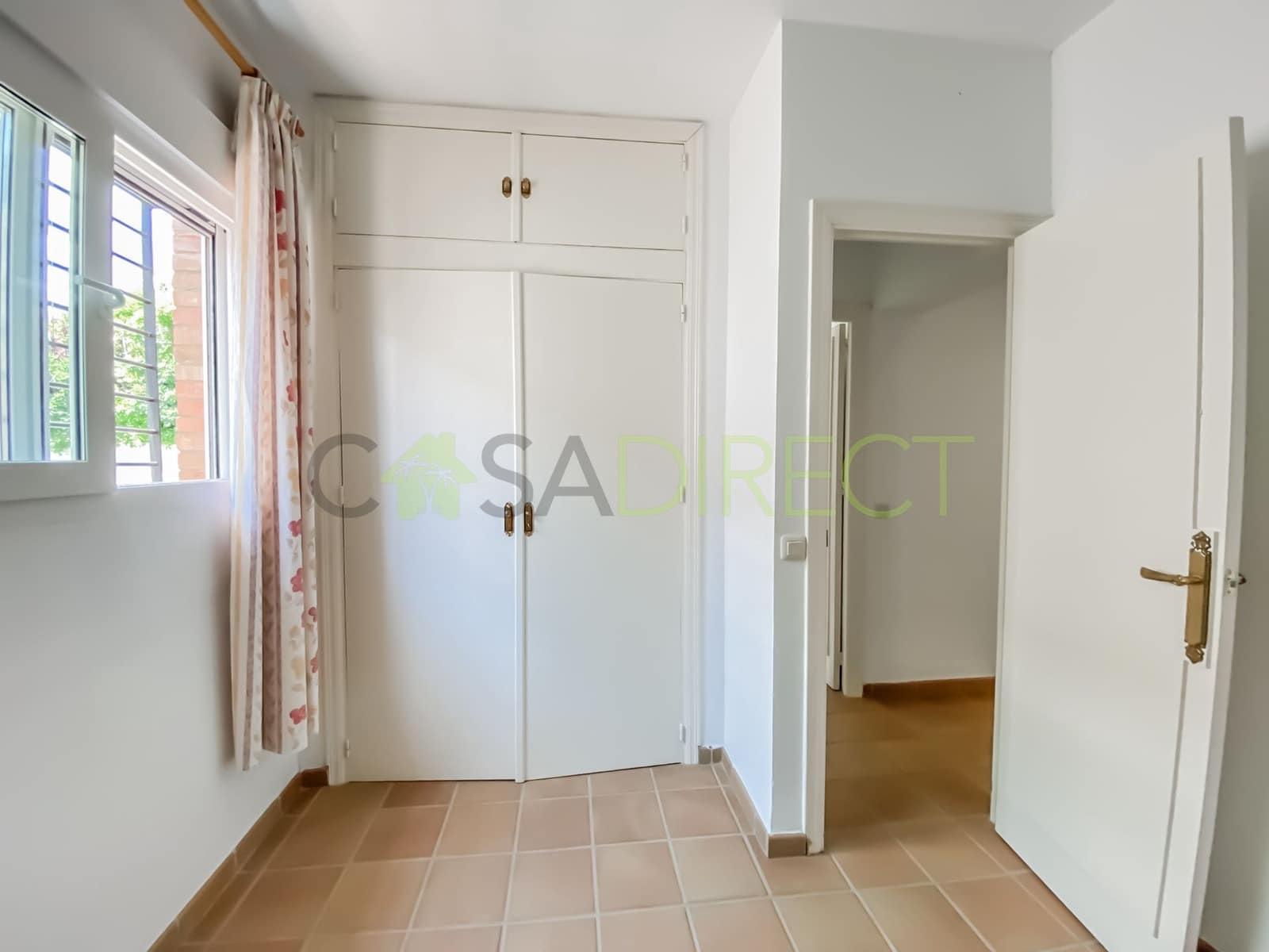 3 sypialnia Willa do wynajęcia w Torre de Benagalbon z garażem - 2 160 € (Ref: 7645068)