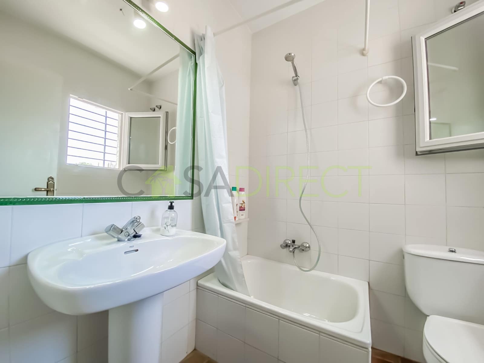 3 sypialnia Willa do wynajęcia w Torre de Benagalbon z garażem - 2 160 € (Ref: 7645068)