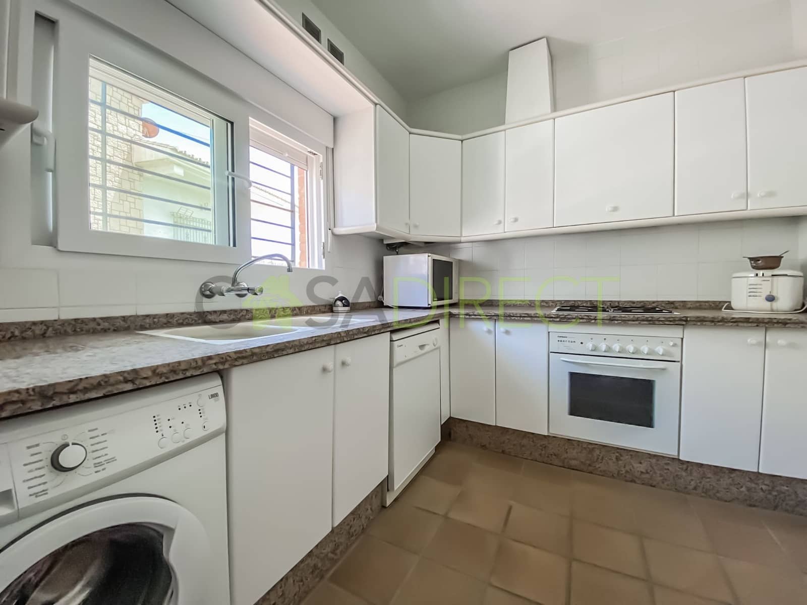 3 sypialnia Willa do wynajęcia w Torre de Benagalbon z garażem - 2 160 € (Ref: 7645068)