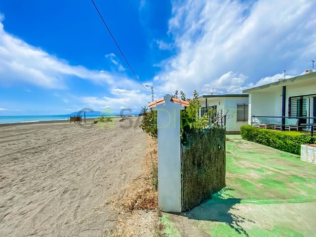 3 makuuhuone Huvila vuokrattavana paikassa Torre de Benagalbon, Rincón de la Victoria mukana 
autotalli - 2 160 € (Ref: 7645068)