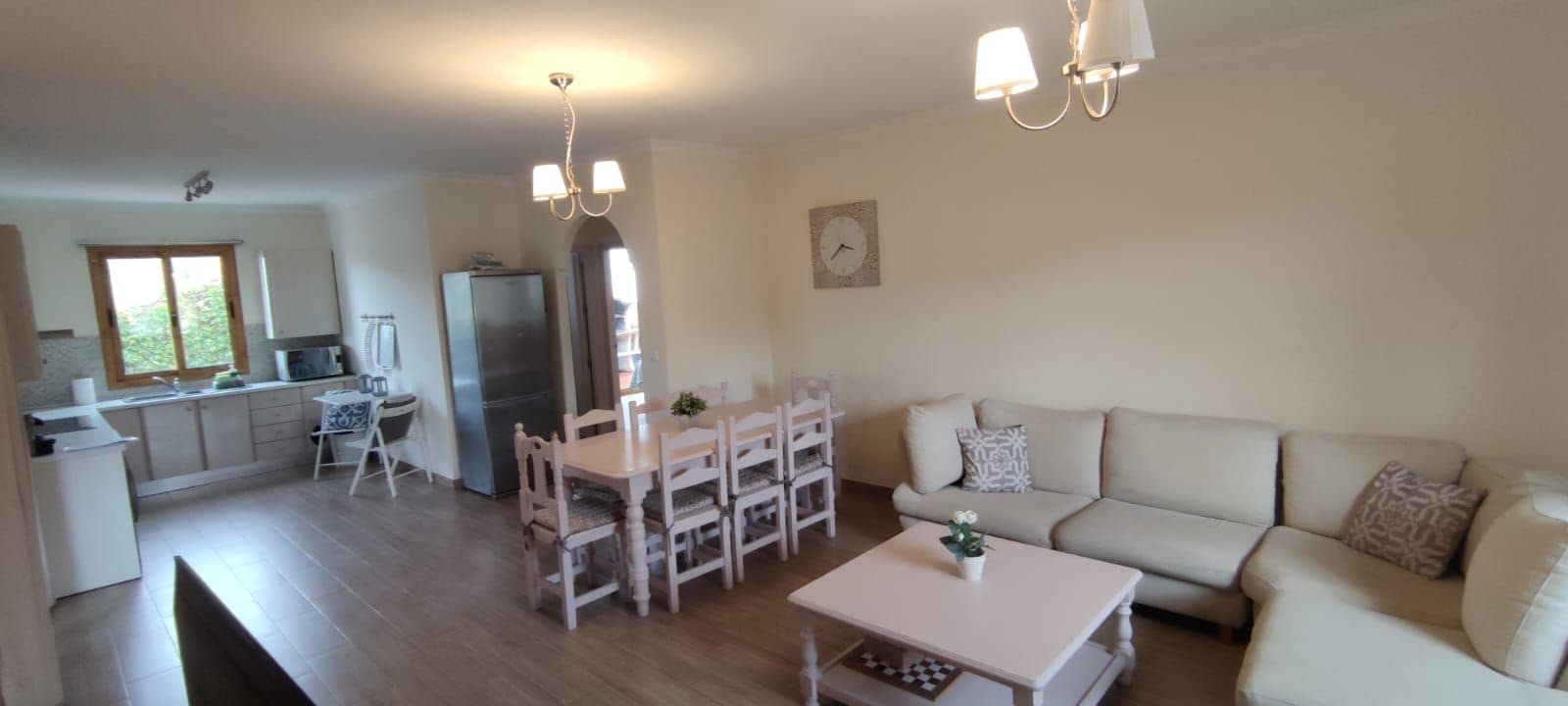 3 soveværelse Villa til leje i Competa med swimmingpool garage - € 1.320 (Ref: 7732272)