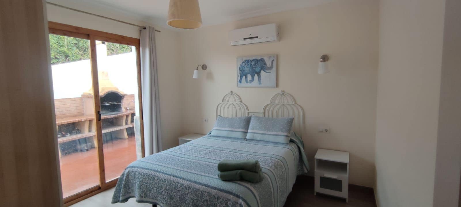 3 soveværelse Villa til leje i Competa med swimmingpool garage - € 1.320 (Ref: 7732272)