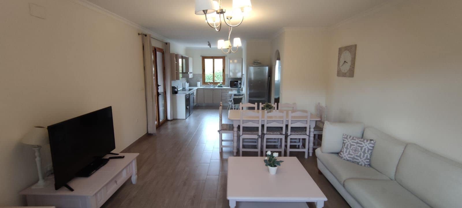 3 soveværelse Villa til leje i Competa med swimmingpool garage - € 1.320 (Ref: 7732272)