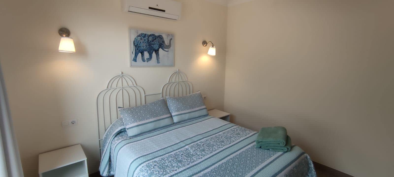 3 soveværelse Villa til leje i Competa med swimmingpool garage - € 1.320 (Ref: 7732272)