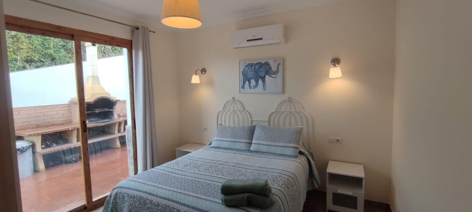 3 soveværelse Villa til leje i Competa med swimmingpool garage - € 1.320 (Ref: 7732272)