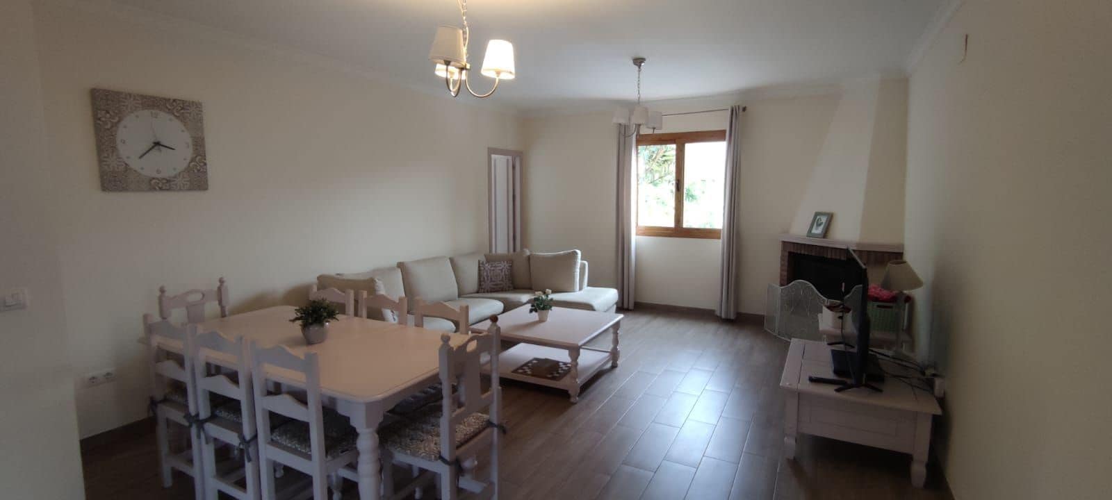 3 soveværelse Villa til leje i Competa med swimmingpool garage - € 1.320 (Ref: 7732272)