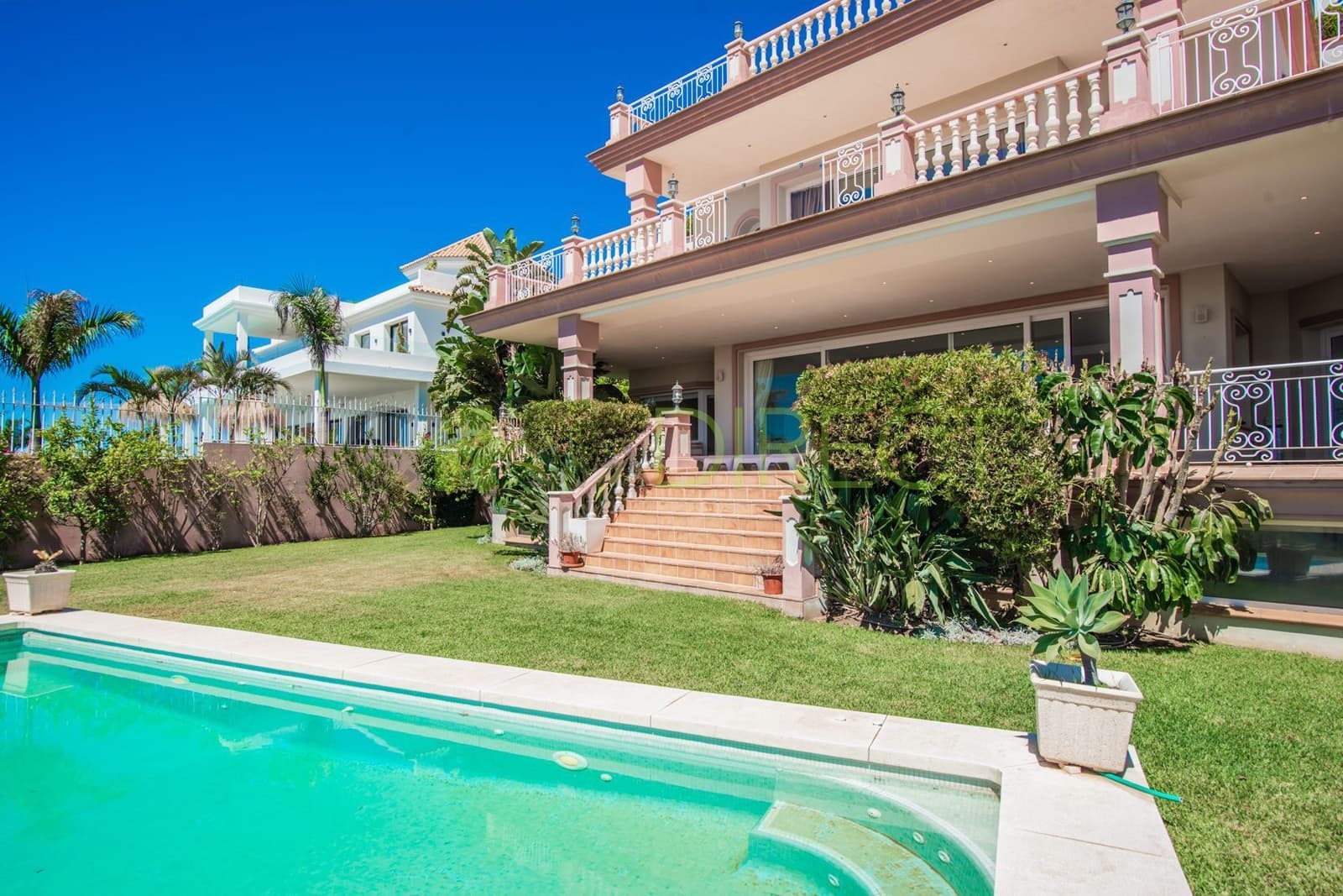 8 chambre Villa/Maison à vendre à Benahavis avec piscine garage - 3 994 900 € (Ref: 7734011)