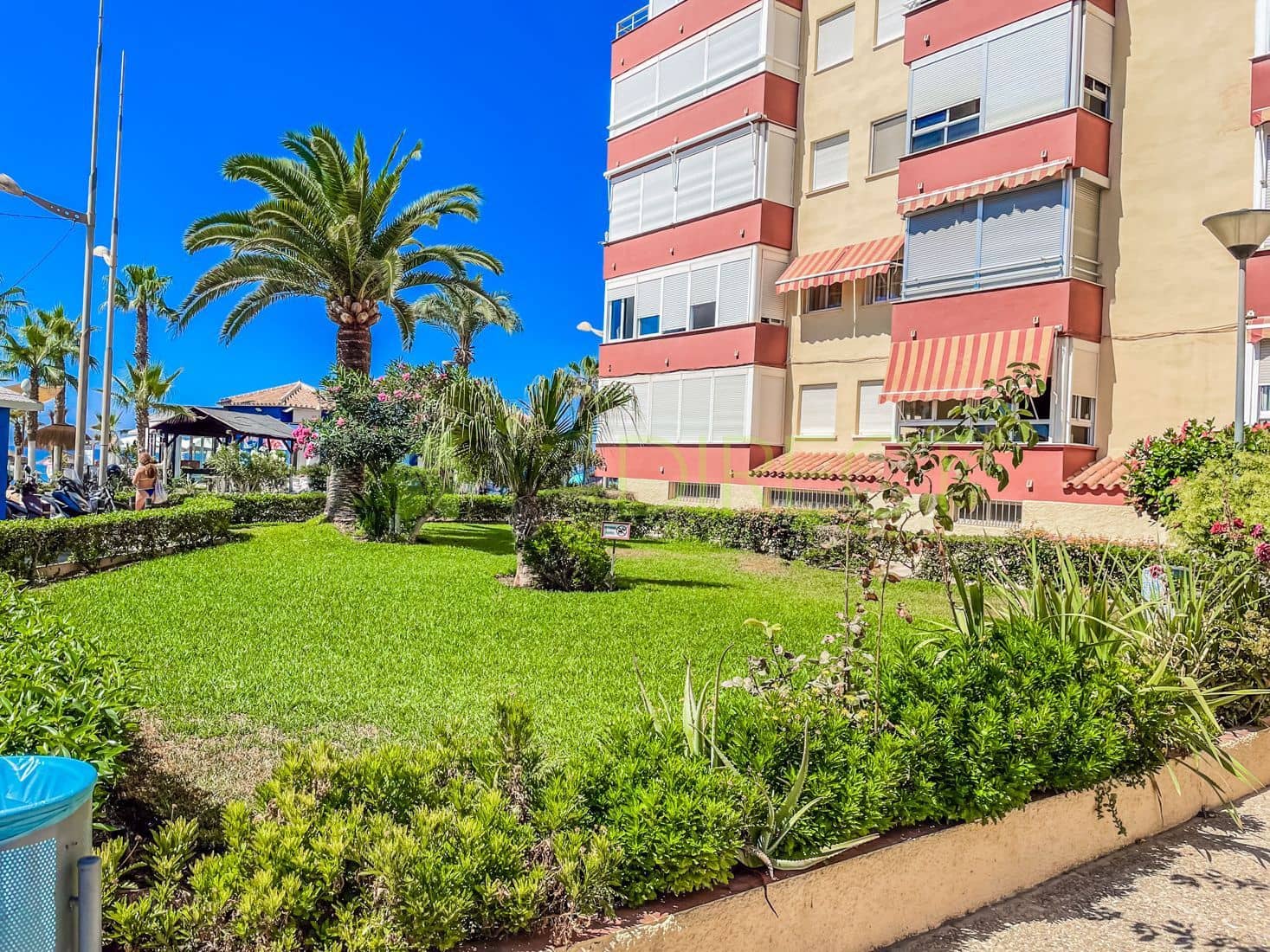 1 bedroom Apartment for rent in Torrox-Costa with pool - € 840 (Ref: 7742717)