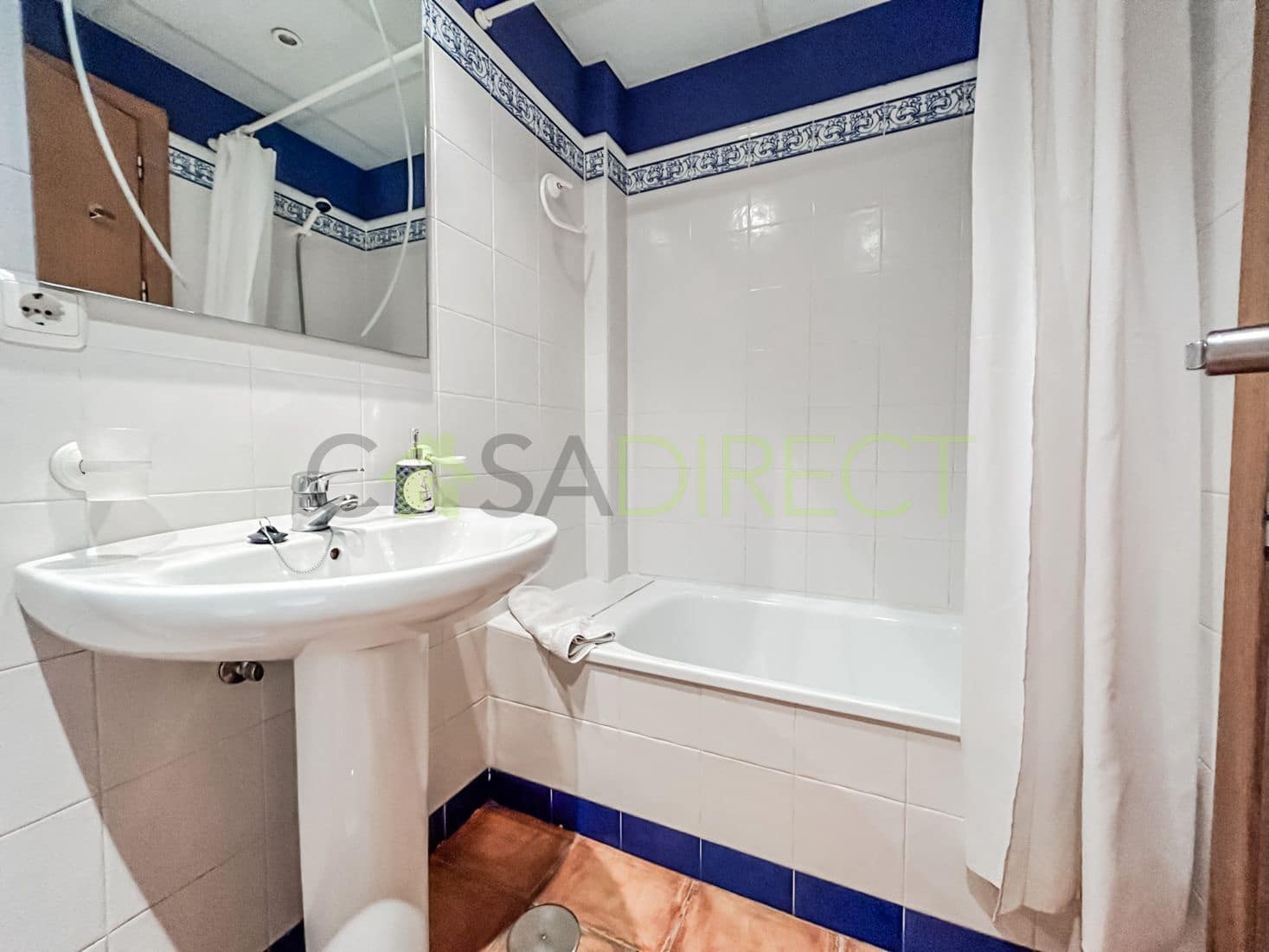 2 soveværelse Lejlighed til leje i Torrox-Costa med swimmingpool - € 900 (Ref: 7746084)