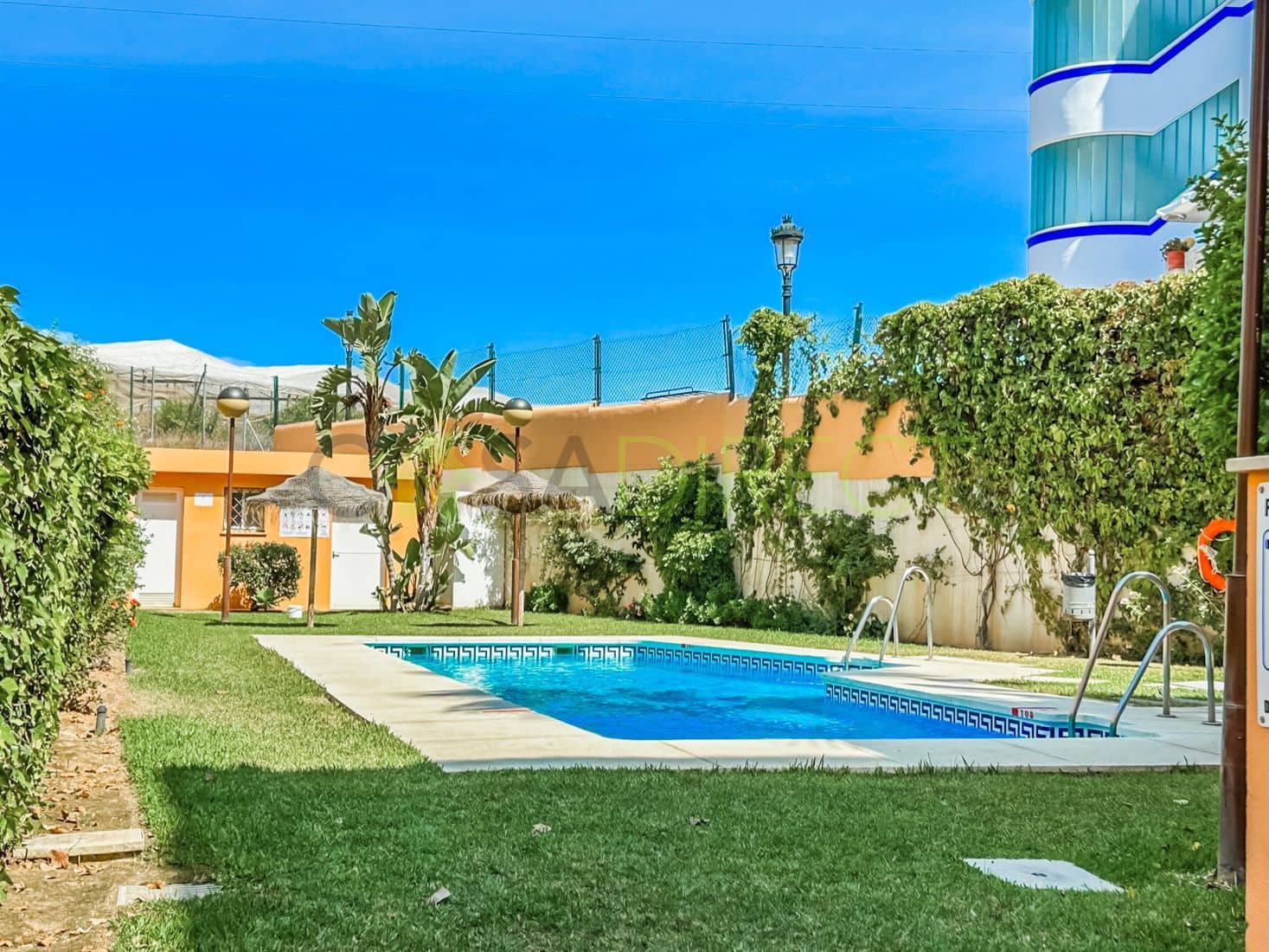 2 soveværelse Lejlighed til leje i Torrox-Costa med swimmingpool - € 900 (Ref: 7746084)
