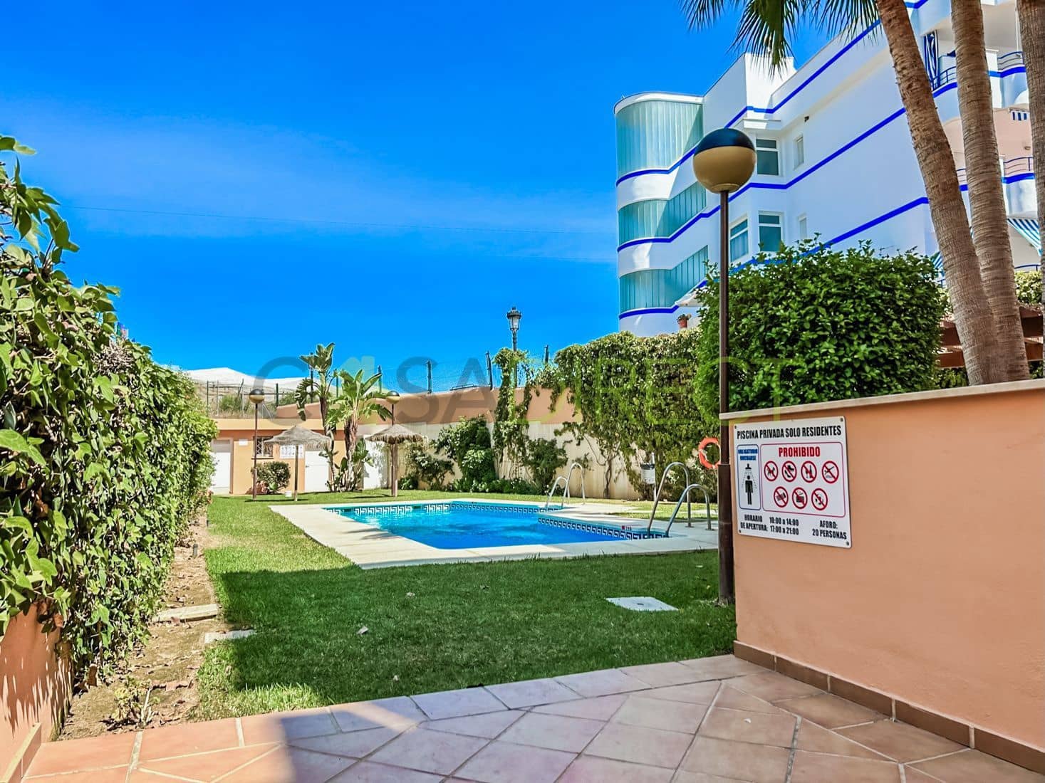 2 soveværelse Lejlighed til leje i Torrox-Costa med swimmingpool - € 900 (Ref: 7746084)