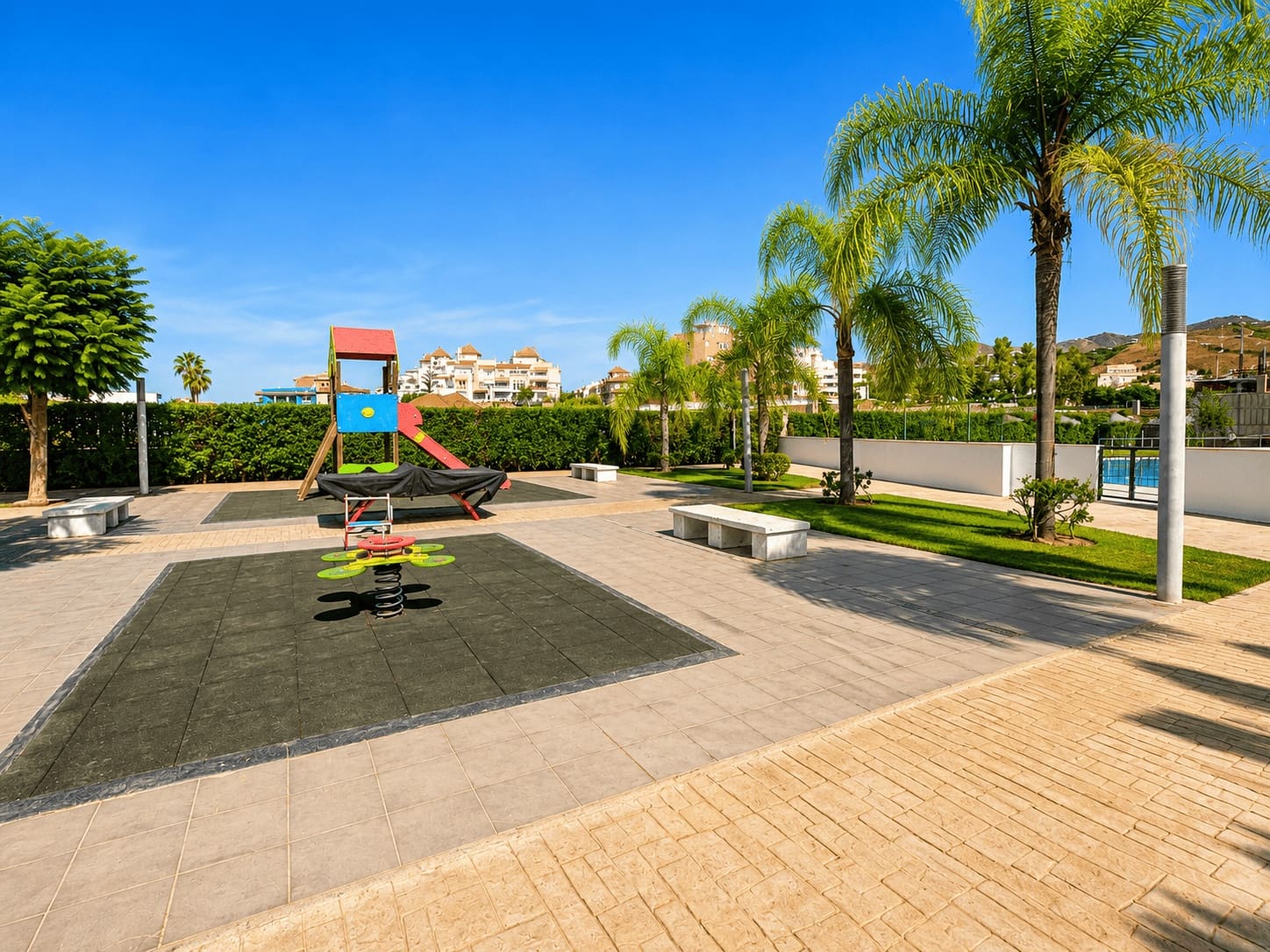 1 makuuhuone Huoneisto vuokrattavana paikassa Torrox-Costa mukana uima-altaan - 720 € (Ref: 7770999)