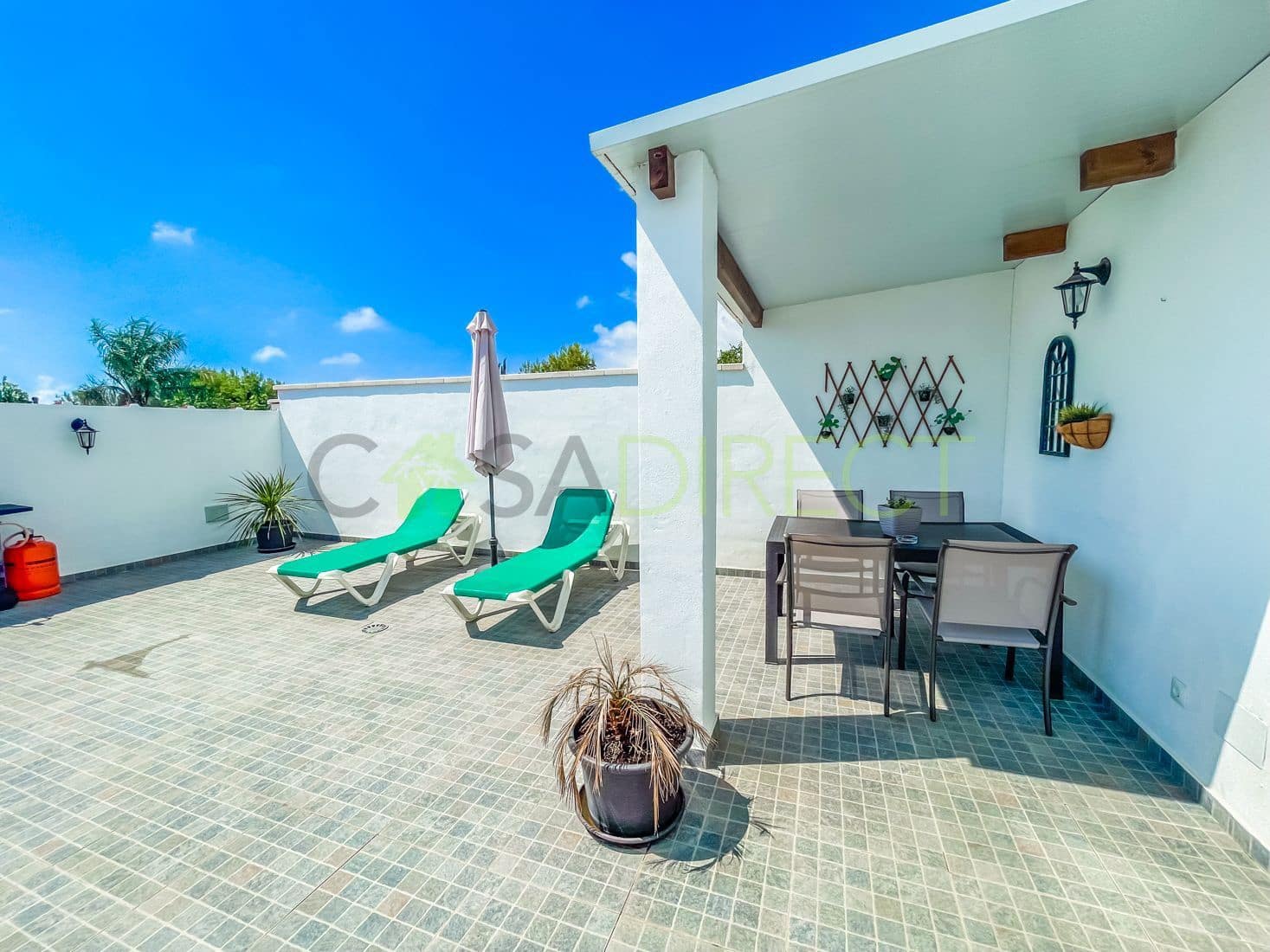 2 slaapkamer Villa te huur in Nerja met zwembad garage - € 1.440 (Ref: 7780549)