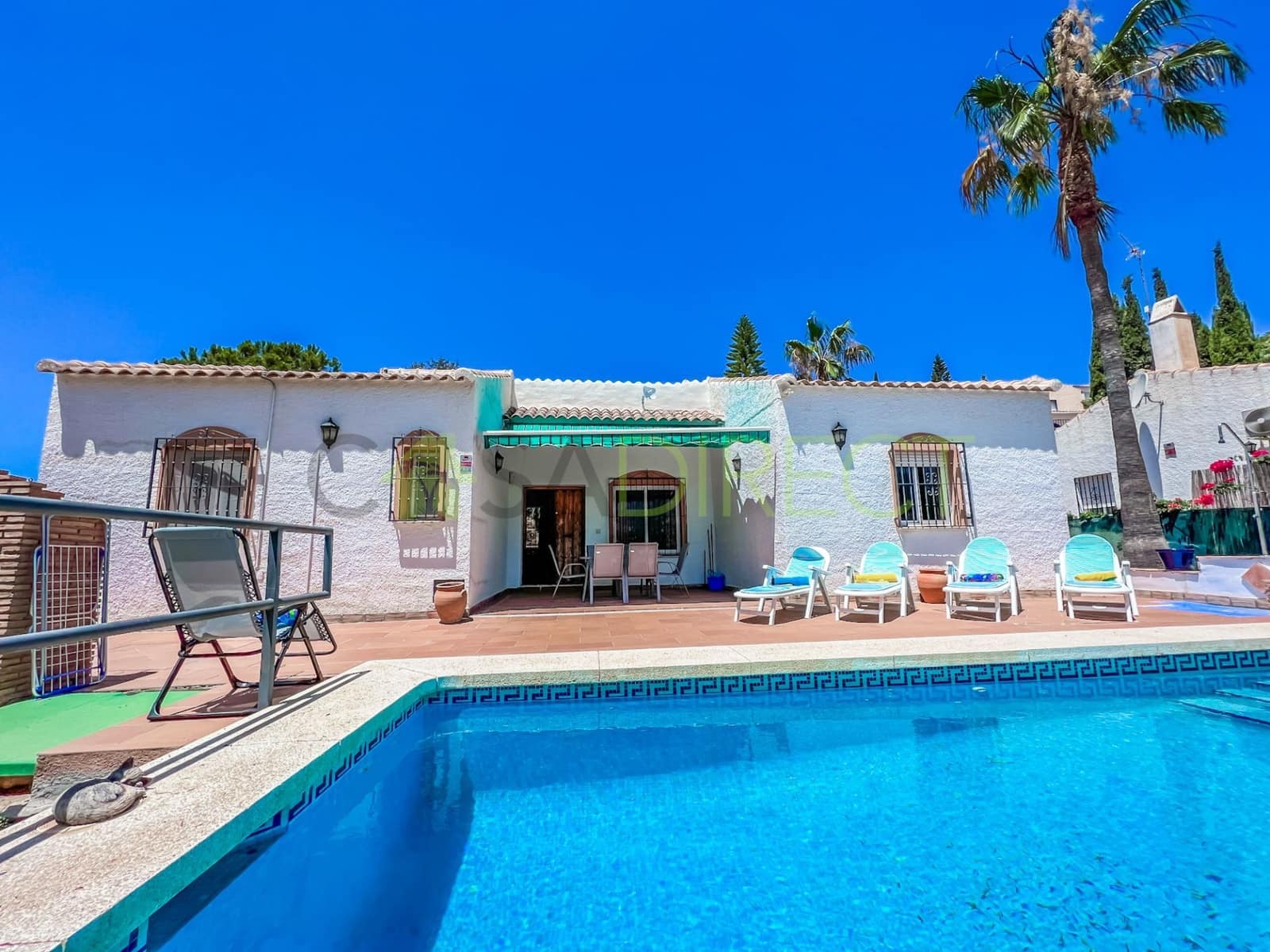 3 soveværelse Villa til leje i Vinuela med swimmingpool garage - € 1.350 (Ref: 7780551)