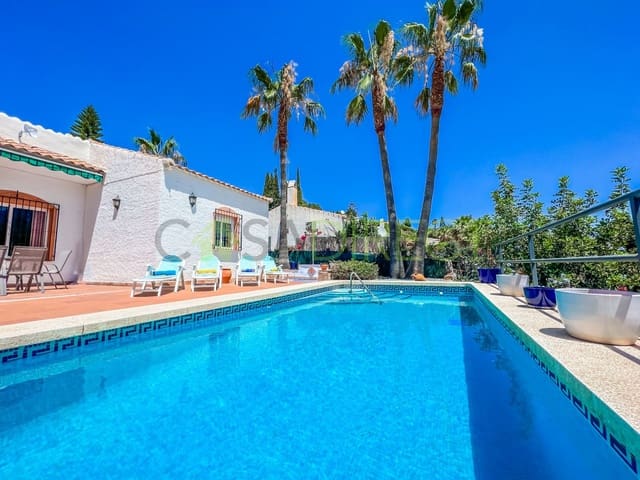 3 slaapkamer Villa te huur in Viñuela met zwembad garage - € 1.350 (Ref: 7780551)