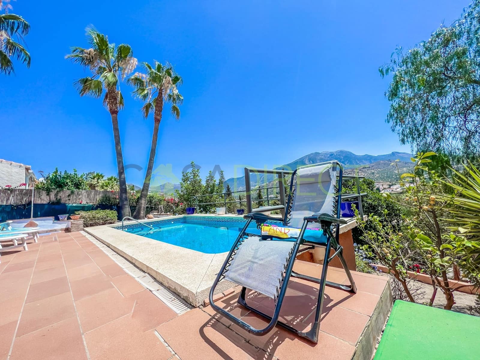 3 soveværelse Villa til leje i Vinuela med swimmingpool garage - € 1.350 (Ref: 7780551)