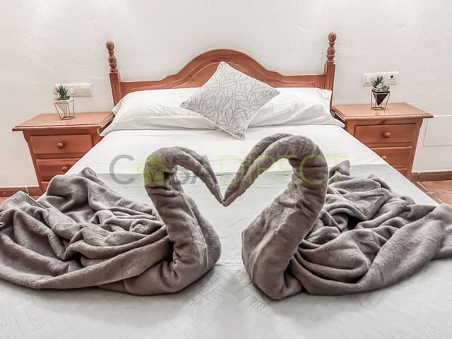 3 slaapkamer Villa te huur in Viñuela met zwembad garage - € 1.350 (Ref: 7780551)