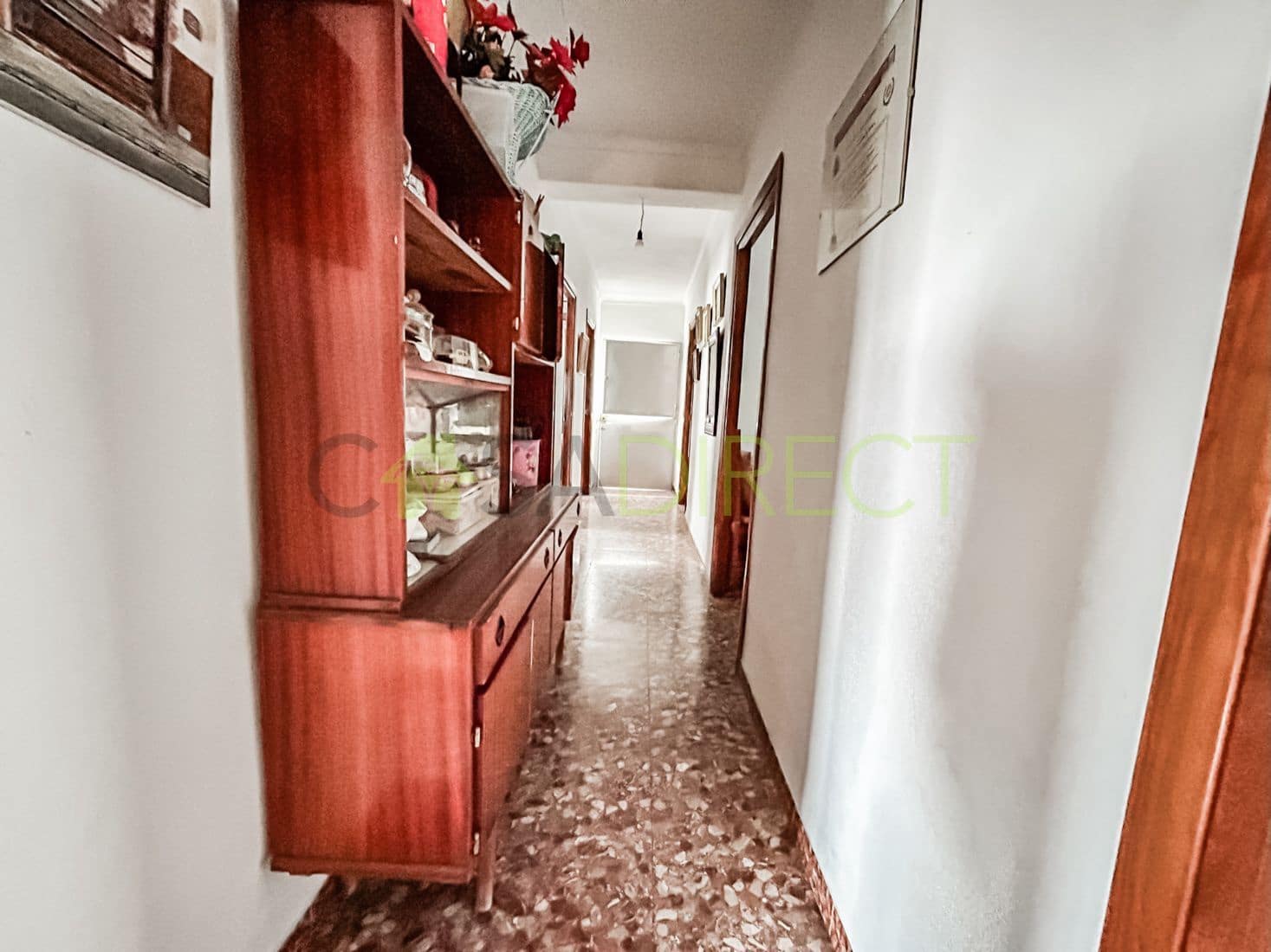 6 soveværelse Villa til salg i Sayalonga - € 362.705 (Ref: 7780552)