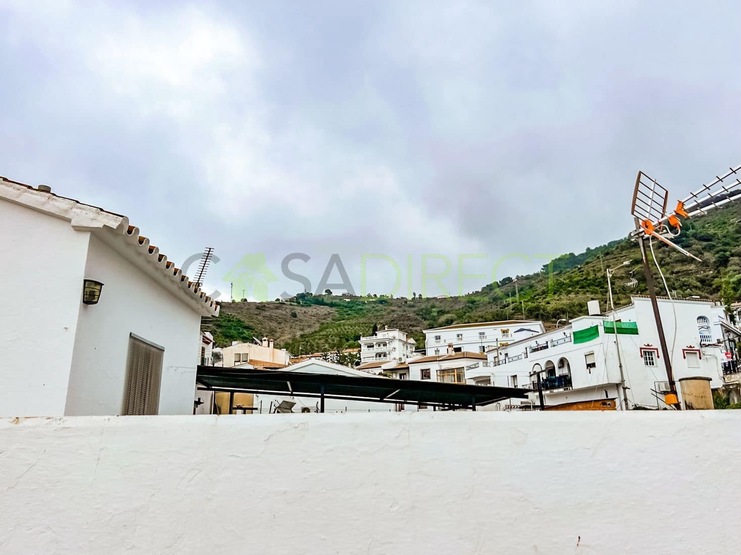 6 soveværelse Villa til salg i Sayalonga - € 362.705 (Ref: 7780552)