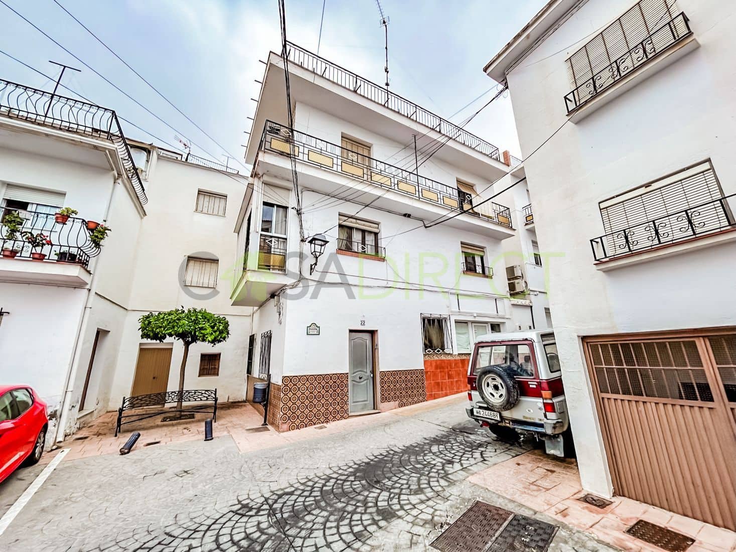 6 soveværelse Villa til salg i Sayalonga - € 362.705 (Ref: 7780552)