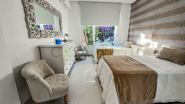 3 soverom Villa til leie i Marbella med garasje - € 16 250 (Ref: 7817924)