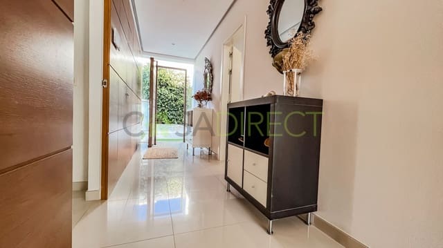 3 soverom Villa til leie i Marbella med garasje - € 16 250 (Ref: 7817924)