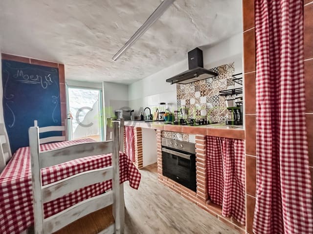 5 soverom Villa til salgs i Cómpeta - € 231 000 (Ref: 7827795)