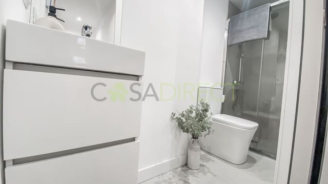 1 bedroom Apartment for rent in Torrevieja with garage - € 898 (Ref: 7834350)