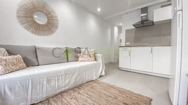 1 bedroom Apartment for rent in Torrevieja with garage - € 898 (Ref: 7834350)