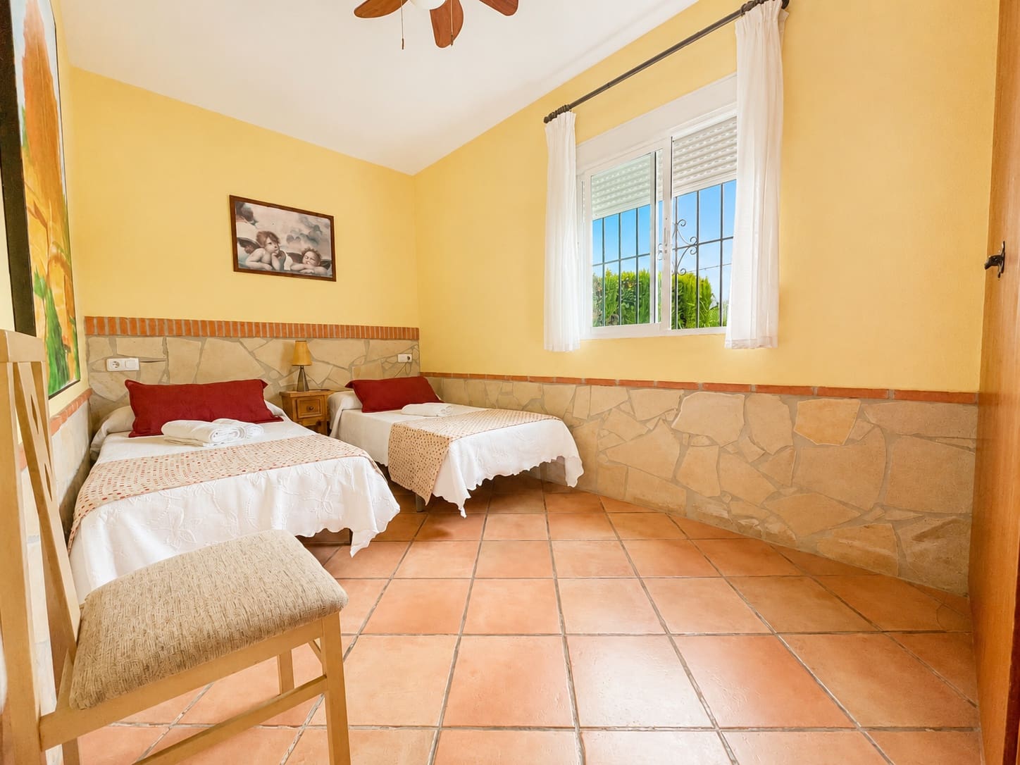 2 bedroom Villa for sale in Frigiliana with pool garage - € 472,500 (Ref: 7838106)