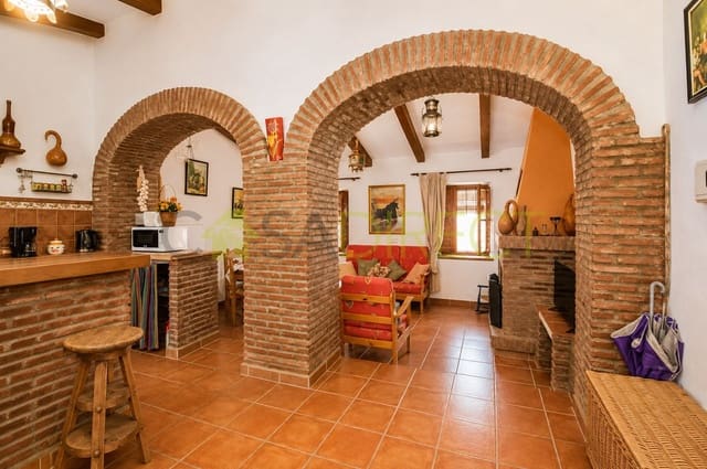 3 sypialnia Willa do wynajęcia w Frigiliana z basenem garażem - 1 170 € (Ref: 7848753)