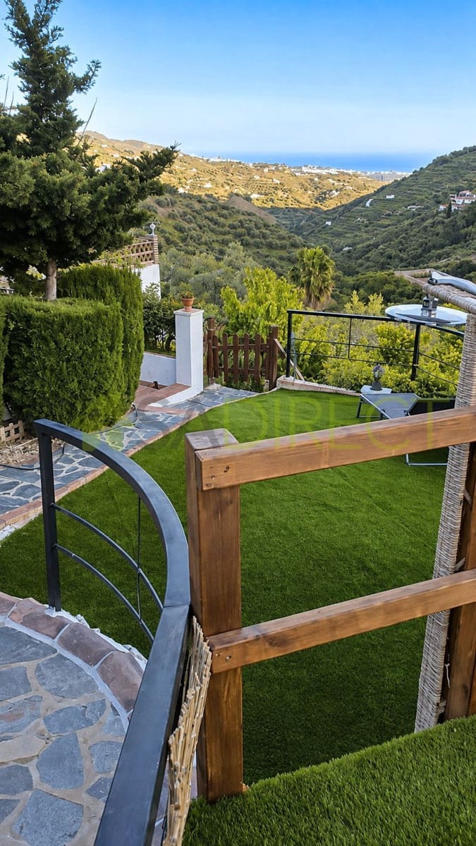 3 bedroom Villa for rent in Frigiliana with pool garage - € 1,170 (Ref: 7848753)