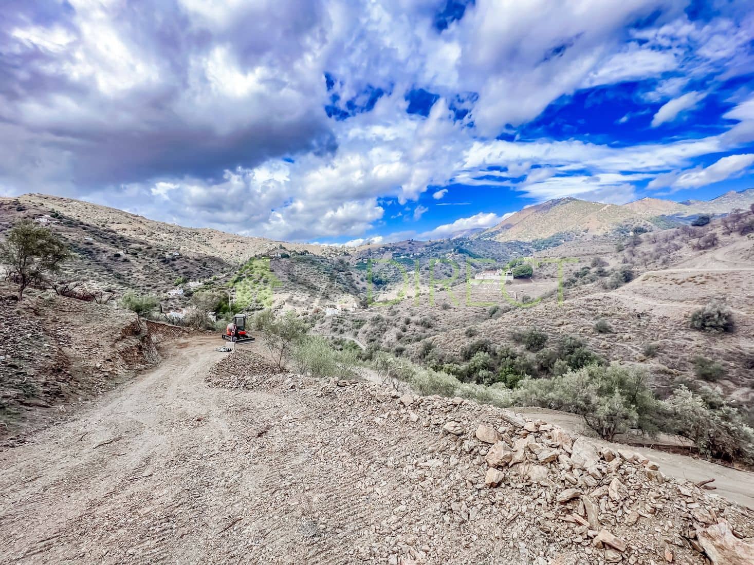 1 soveværelse Finca/Landehus til salg i Torrox med swimmingpool garage - € 65.000 (Ref: 7848755)