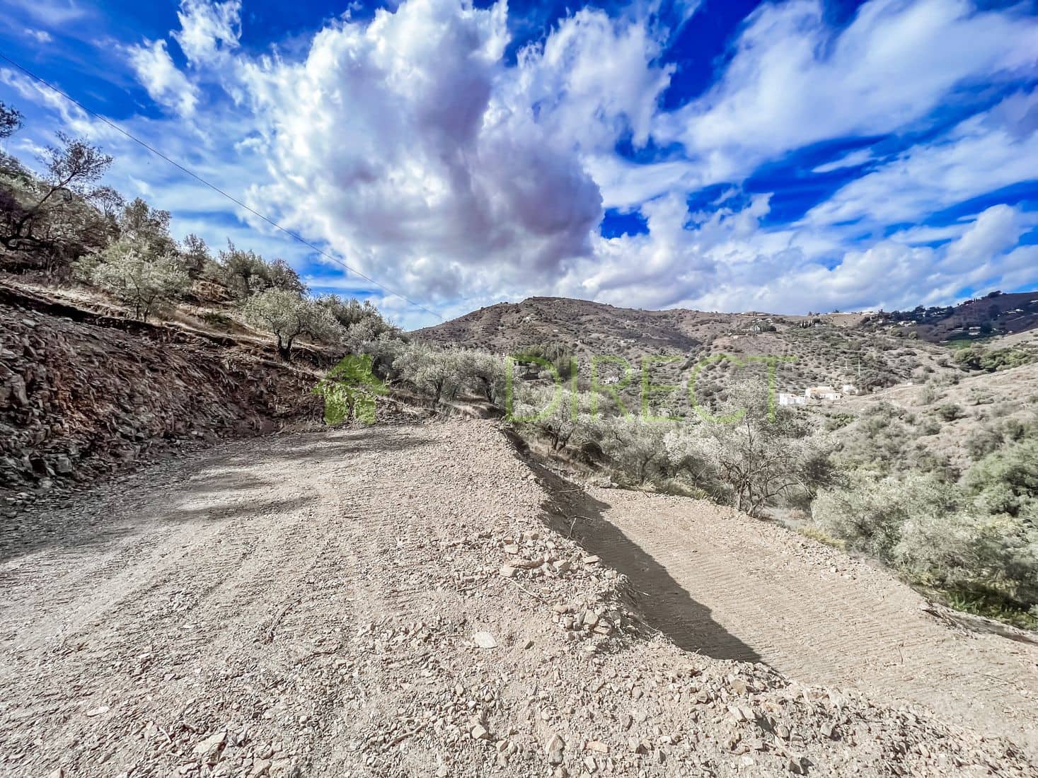 Grunde uden byggetilladelser til salg i Torrox - € 98.000 (Ref: 7848756)