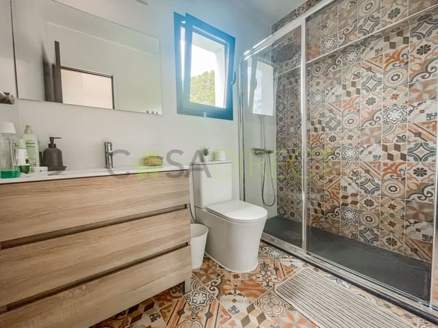 2 bedroom Villa for rent in Frigiliana with pool garage - € 1,800 (Ref: 7857216)