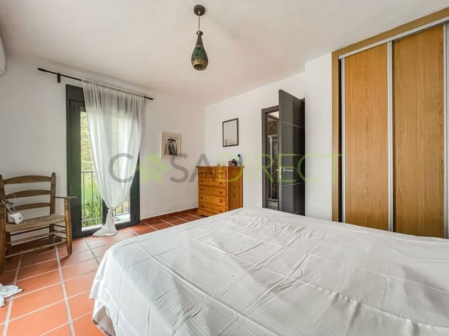 2 bedroom Villa for rent in Frigiliana with pool garage - € 1,800 (Ref: 7857216)